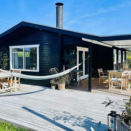 度假居 Log House Near Flovt With Soul And Charm *